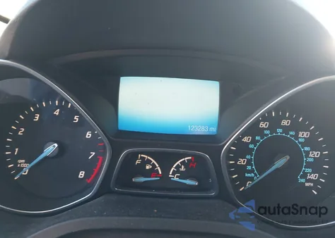 2014 Ford Escape Titanium z USA, uszkodzony, nr VIN 1FMCU9J92EUC05477